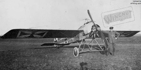 Dancing Wings, Fokker-E3 Balsa-wood KIT 1.2m wingspan Scale Airplane Model Dancing Wings, Fokker-E3 Balsa-wood KIT 1.2m wingspan Scale Airplane Model