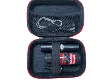 MR33 Magic Glue Repair Glue Set with UV Light (15g) MR33 Magic Glue