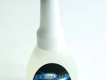 TEAM POWERS SUPER RUBBER TYRE GLUE - Image 1