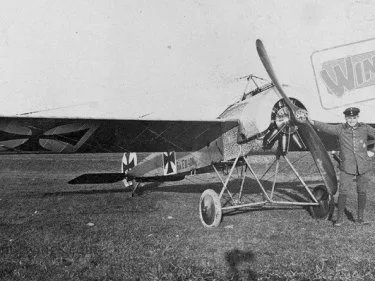 Dancing Wings, Fokker-E3 Balsa-wood KIT 1.2m wingspan Scale Airplane Model - Image 3