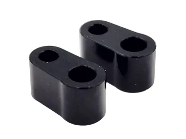 2040 - REAR BODY MOUNT SPACER (2)