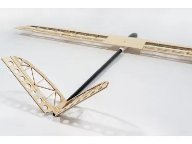 Dancing Wings 1500m Falcon Glider Kit - Image 4