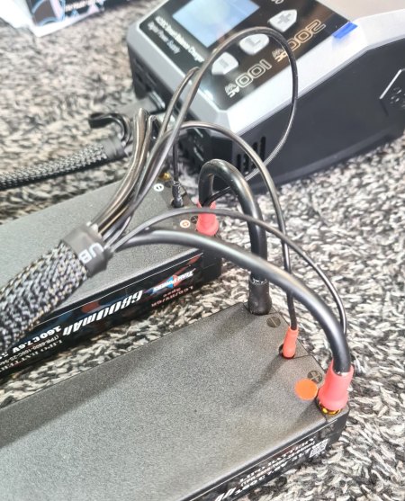 4S (2X2S) CHARGE LEADS 500MM PITLANE HOBBIES